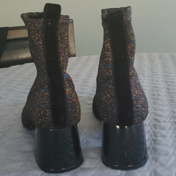 BEAUTIFUL ZARA TRAFALUC SHIMMERY COLORFUL BOOTS